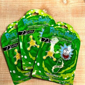 LOT OF 3 - Rick and Morty Series 1 Collectible Shaped Pins x3